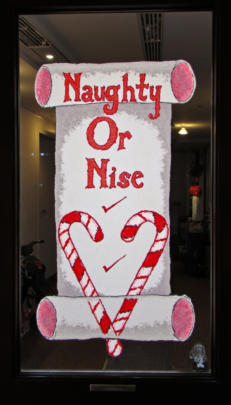 22. A Simple, Striking Candy Cane