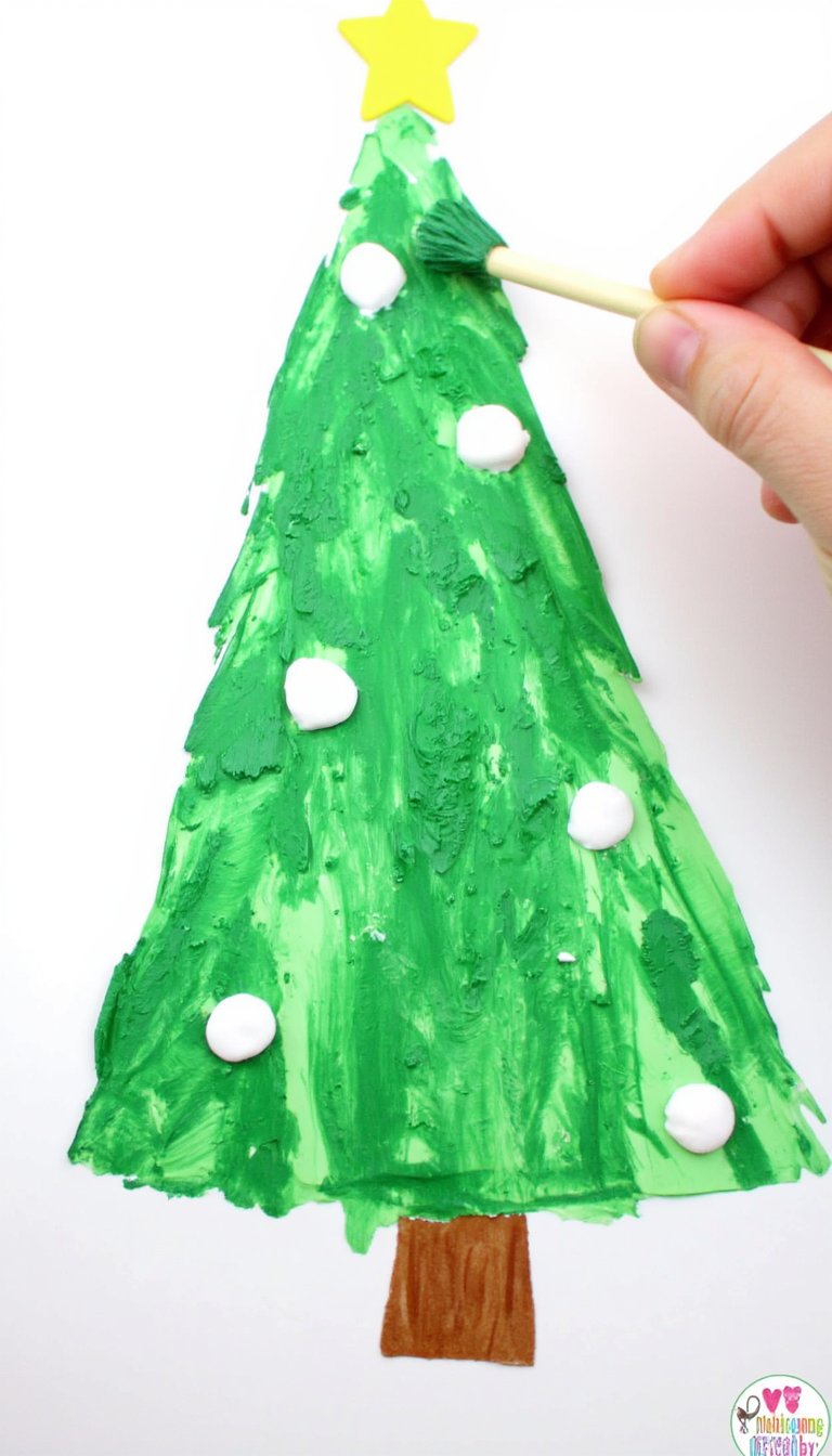 19. Fork-Painted Evergreen Trees