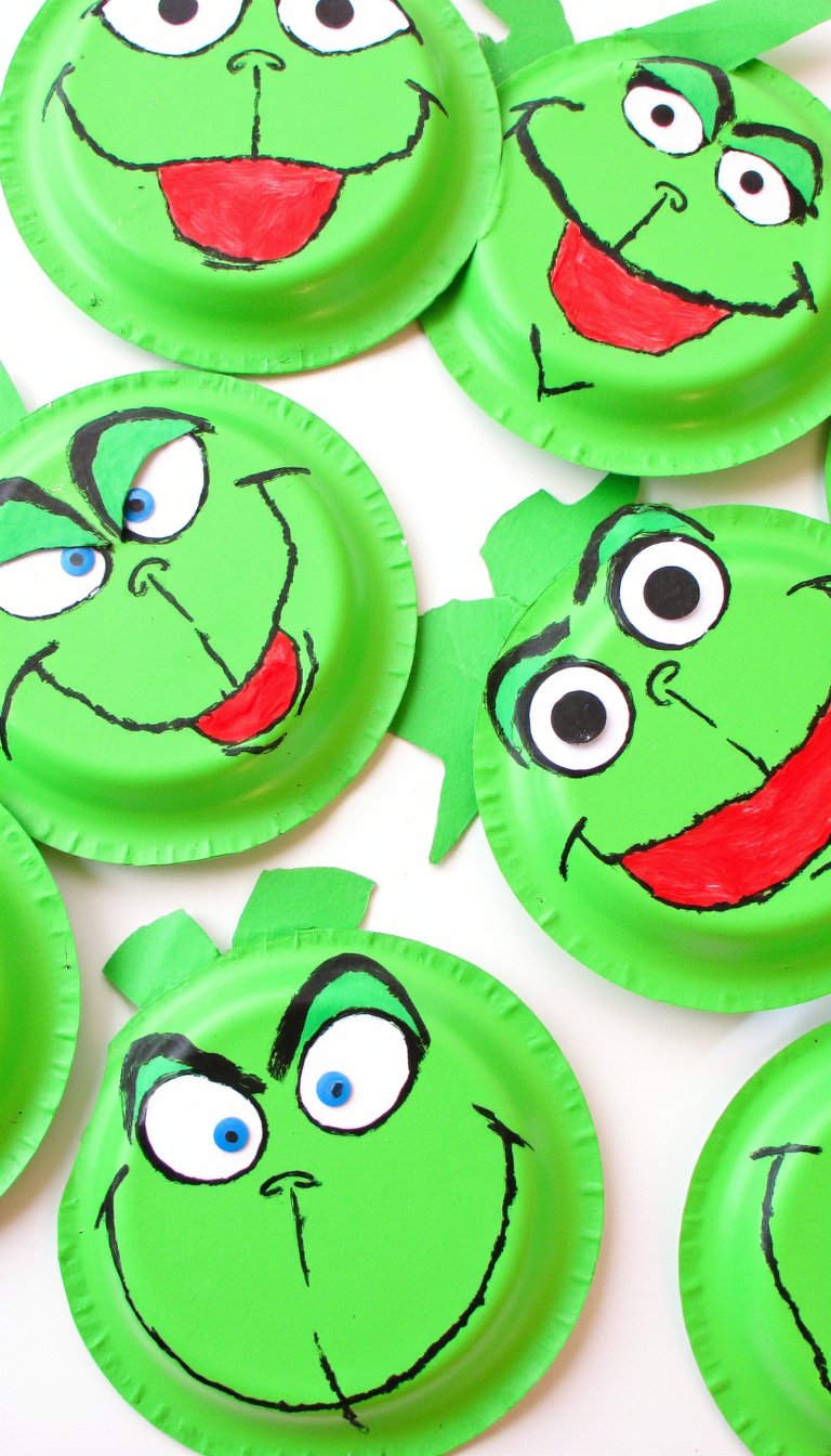3. Paper Plate Grinch Faces