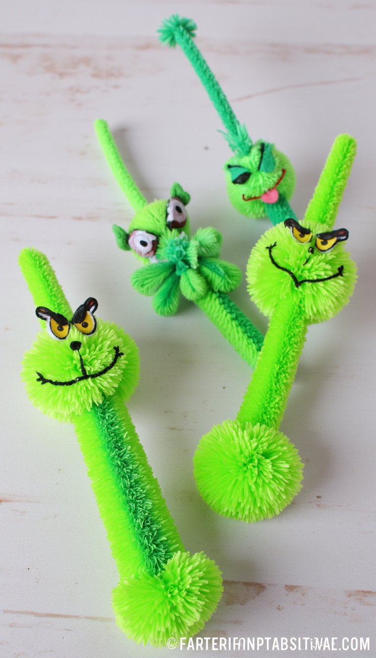 5. Grinch Finger Puppets