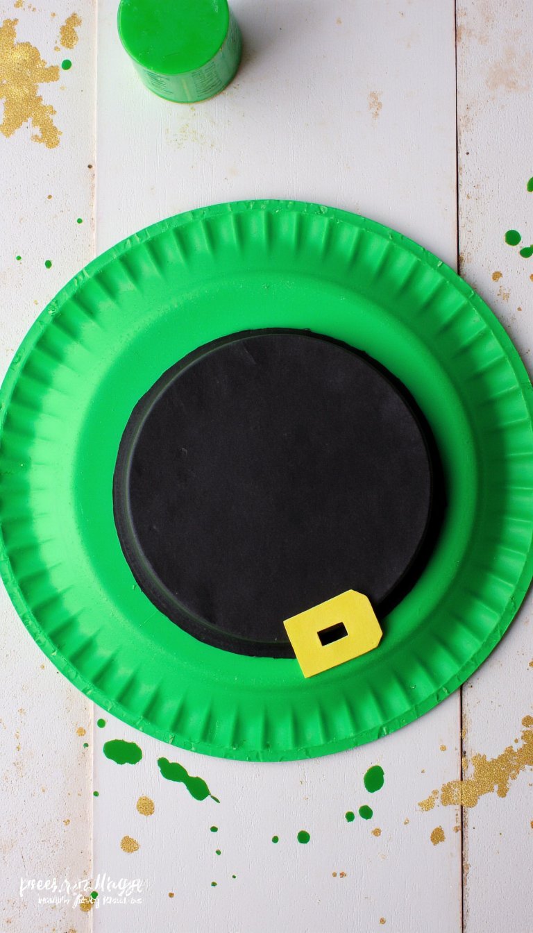 2. Paper Plate Leprechaun Hat