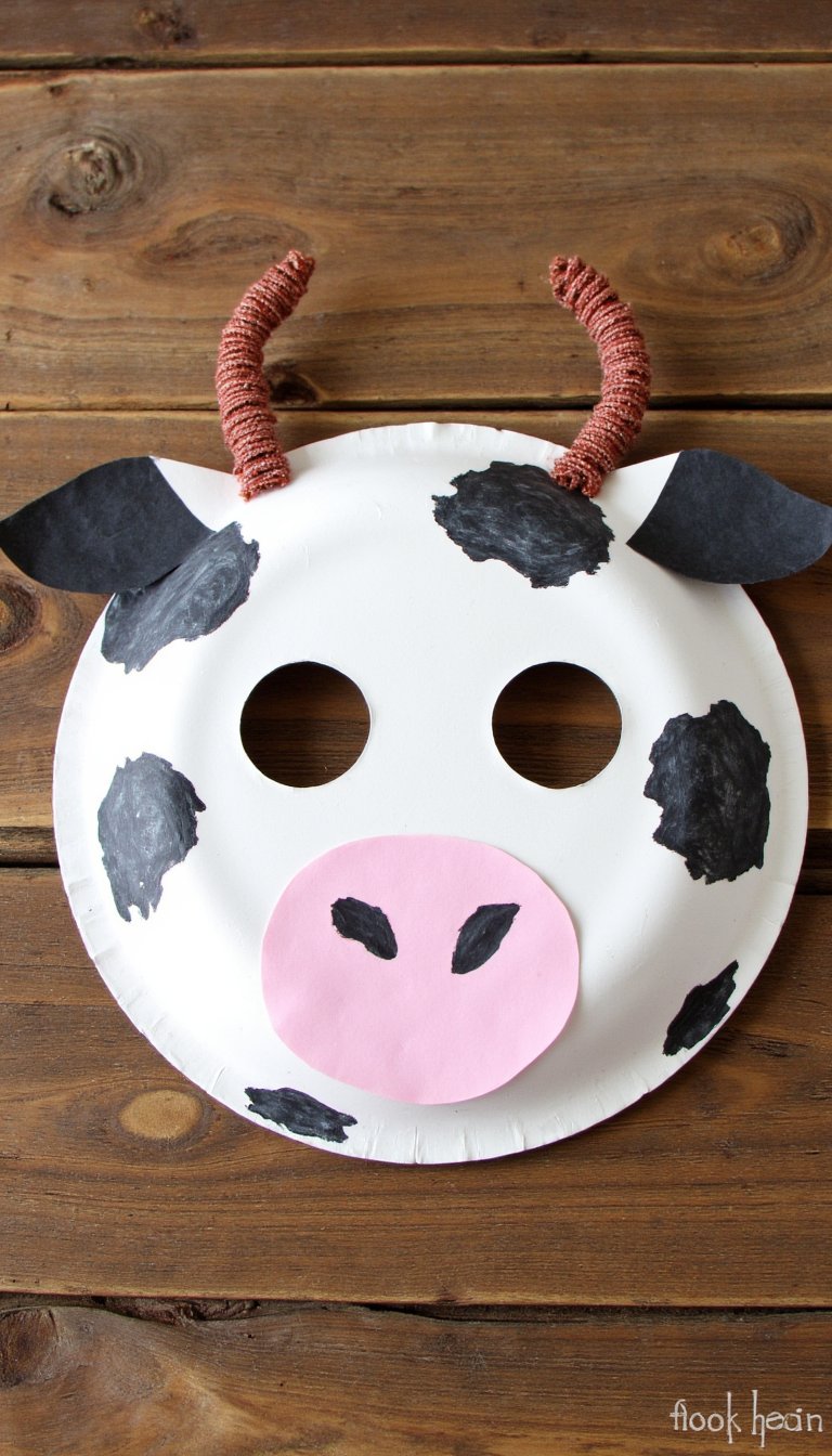 1. Spotted Paper Plate Cow Mask