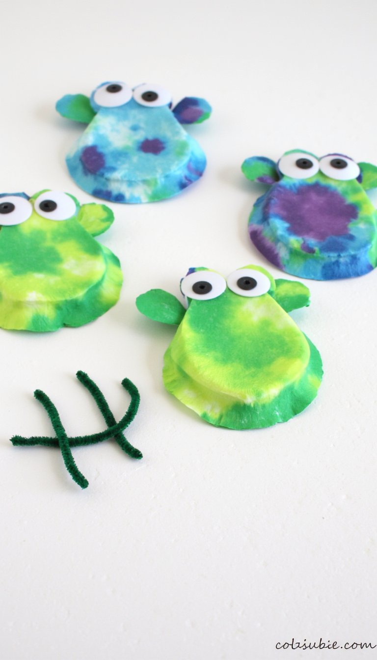 16. Coffee Filter Watercolor Frogs