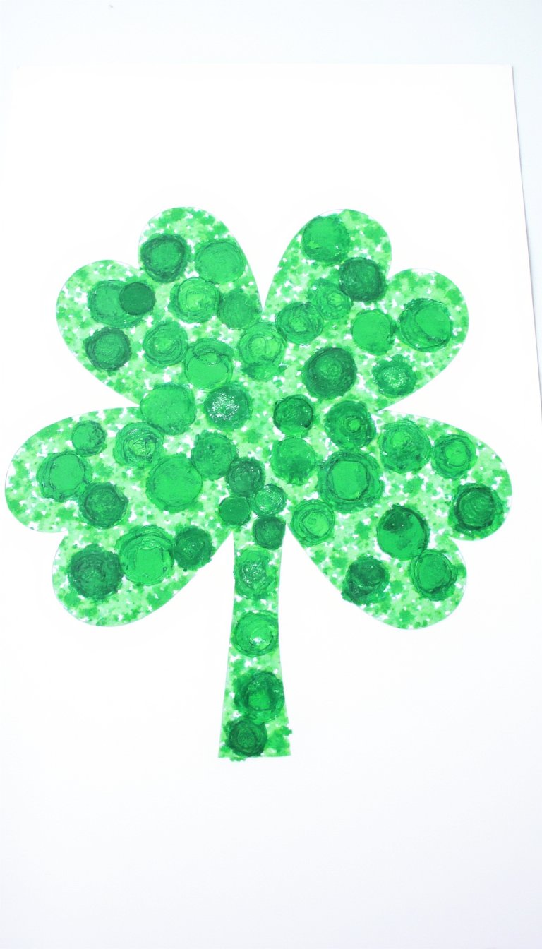 10. Q-Tip Pointillism Shamrock