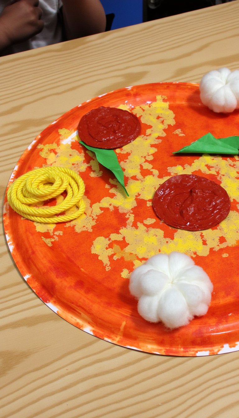 10. Paper Plate Pizza